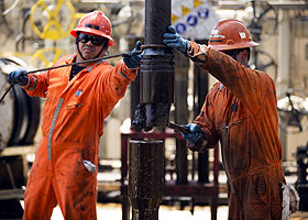 Suministros, herramientas y equipos, Azur Oil Energy